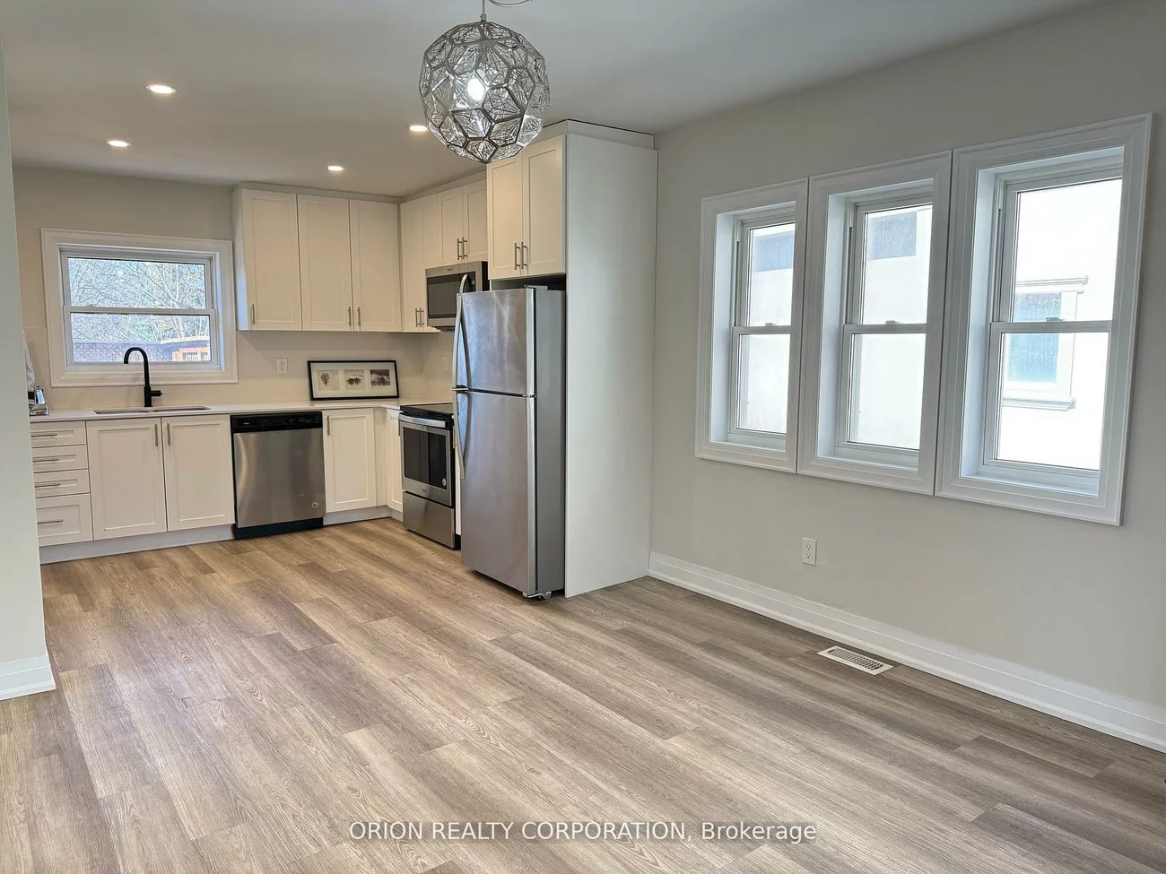 1016, Haig, Lakeview, Mississauga