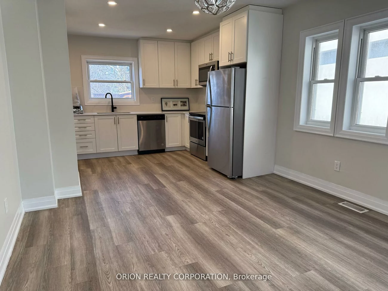 1016, Haig, Lakeview, Mississauga