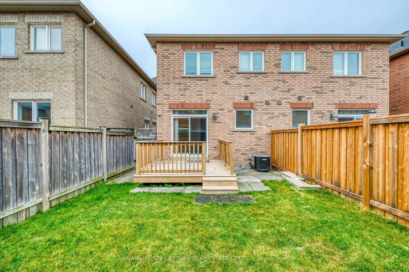 4563, Centretown, Cooksville, Mississauga