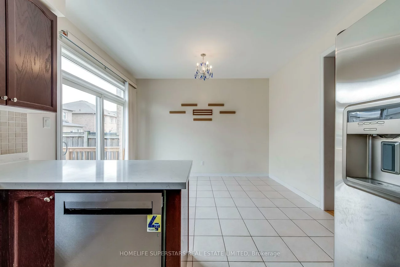 4563, Centretown, Cooksville, Mississauga