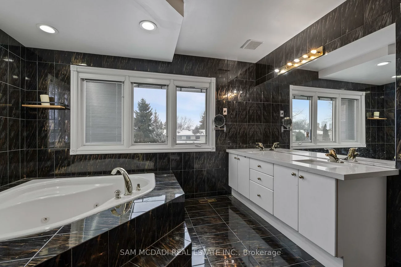 2339, Glengarry, Erindale, Mississauga