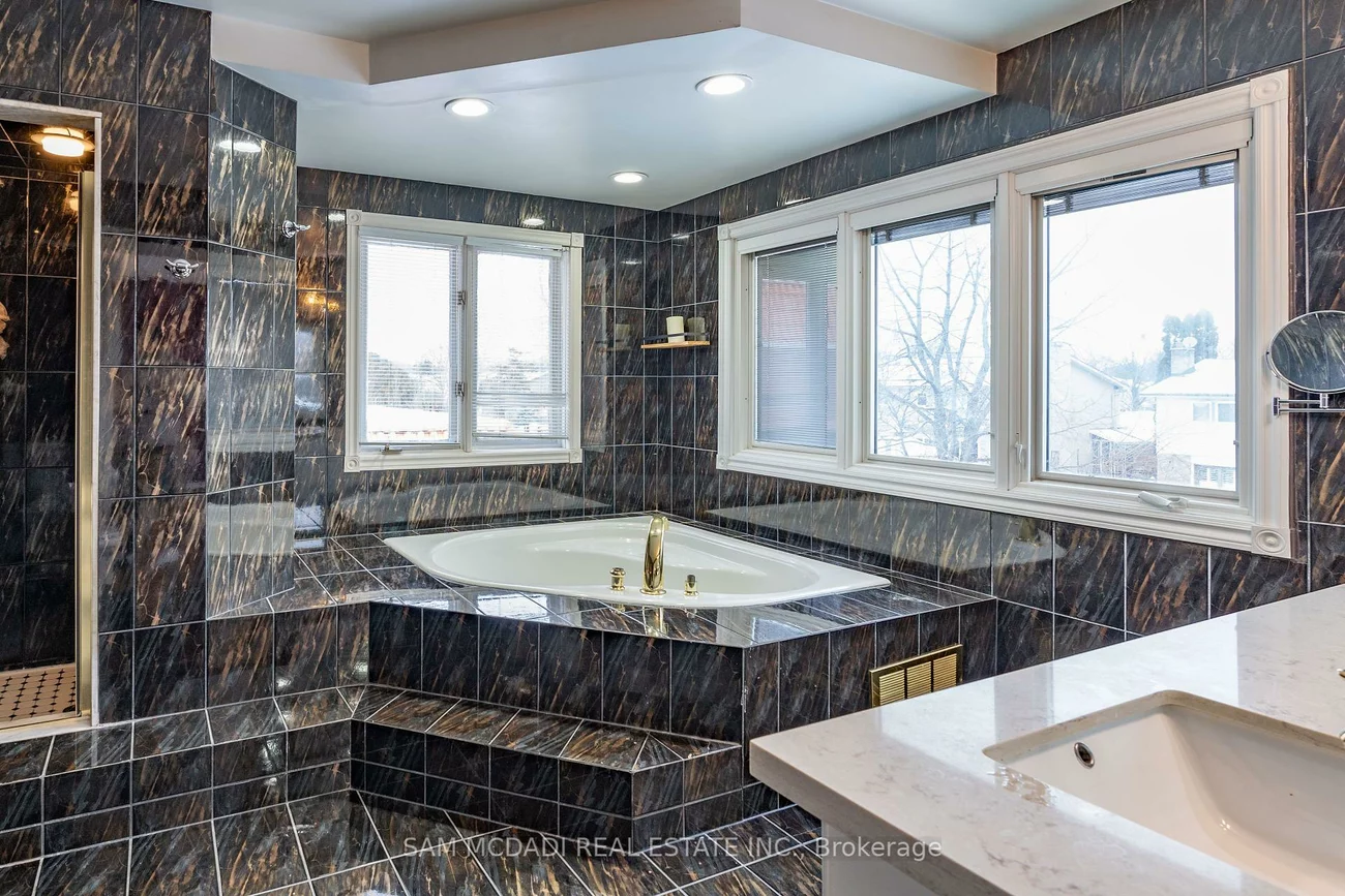 2339, Glengarry, Erindale, Mississauga