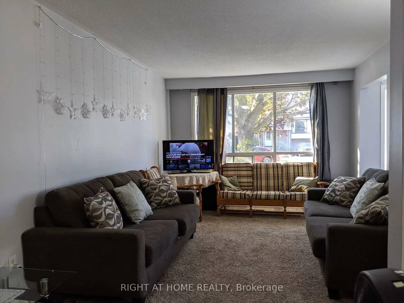 2594, Lundene, Clarkson, Mississauga