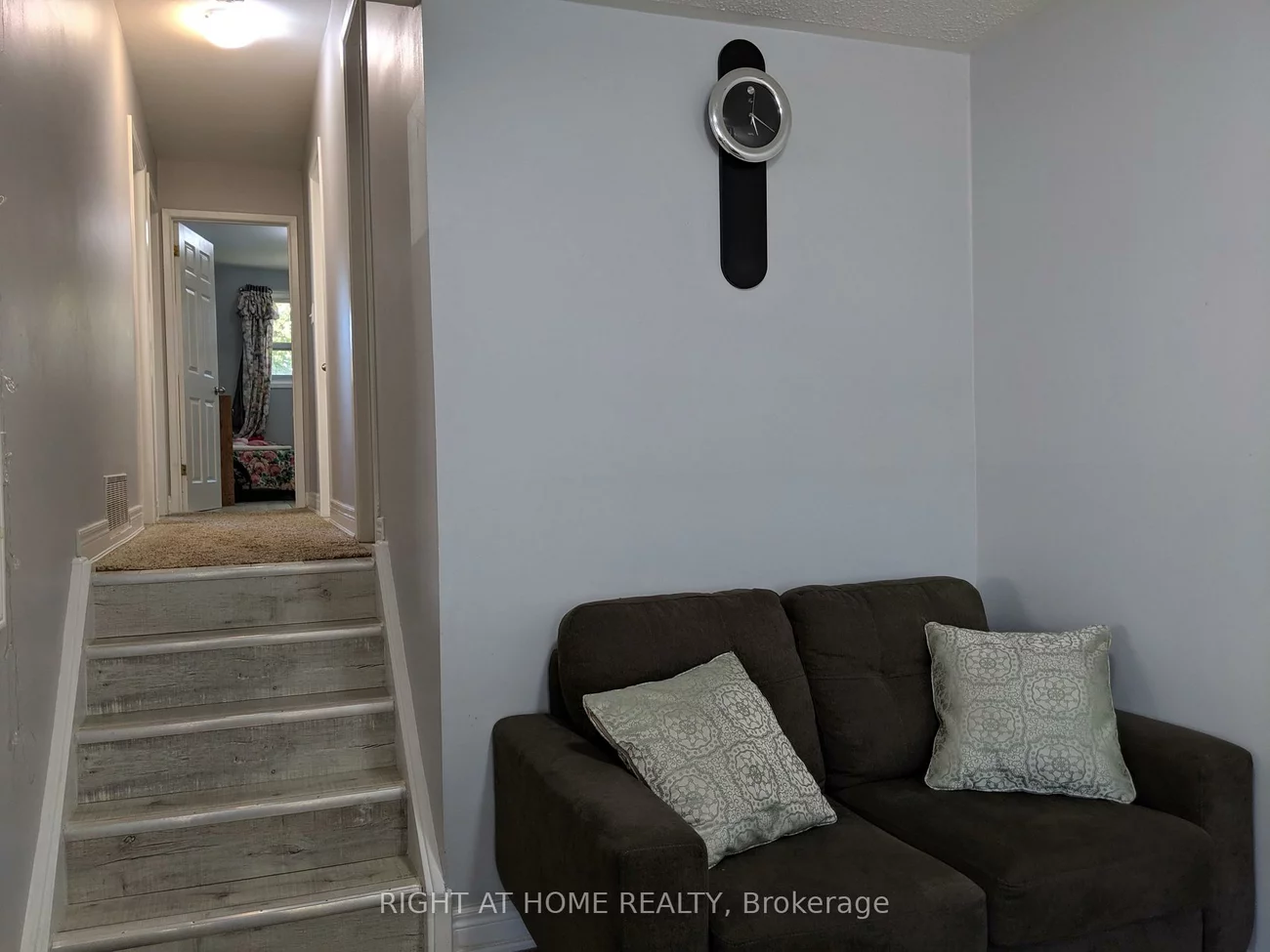 2594, Lundene, Clarkson, Mississauga