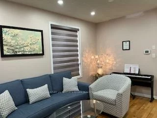 1300, Weir, East Credit, Mississauga