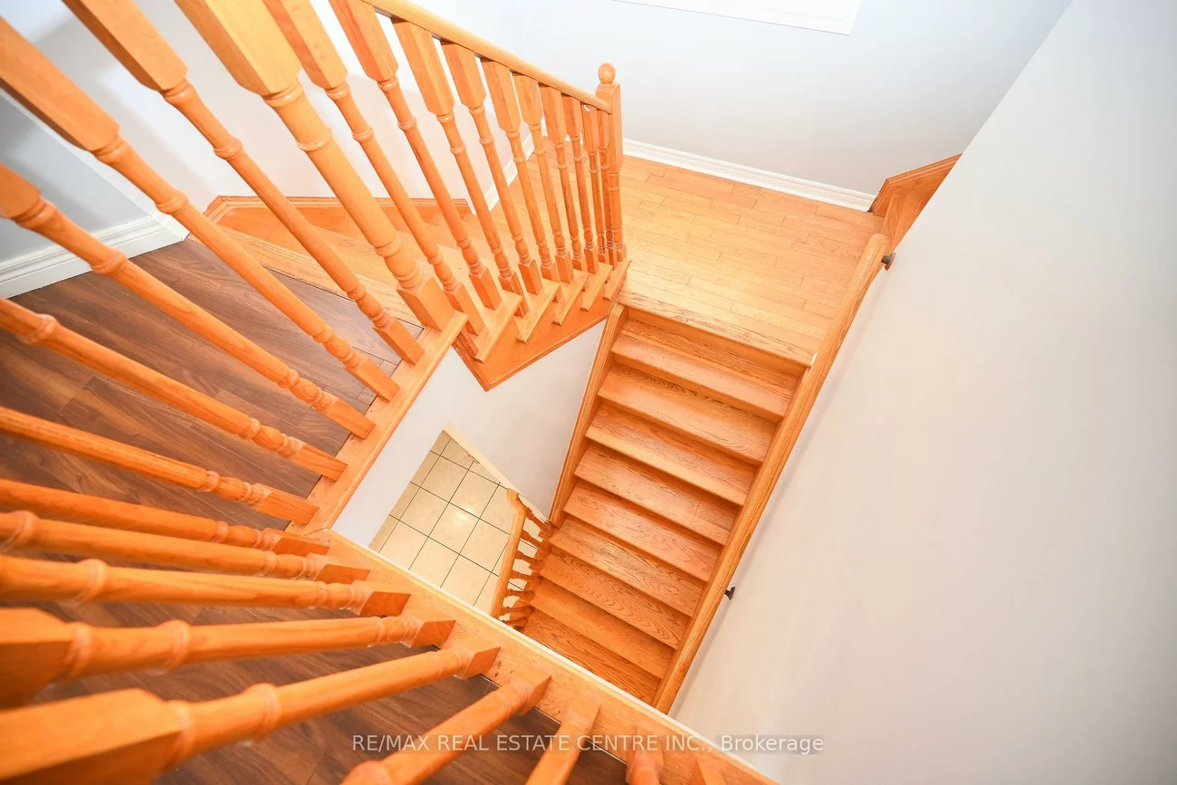 514, Navigator, Meadowvale Village, Mississauga