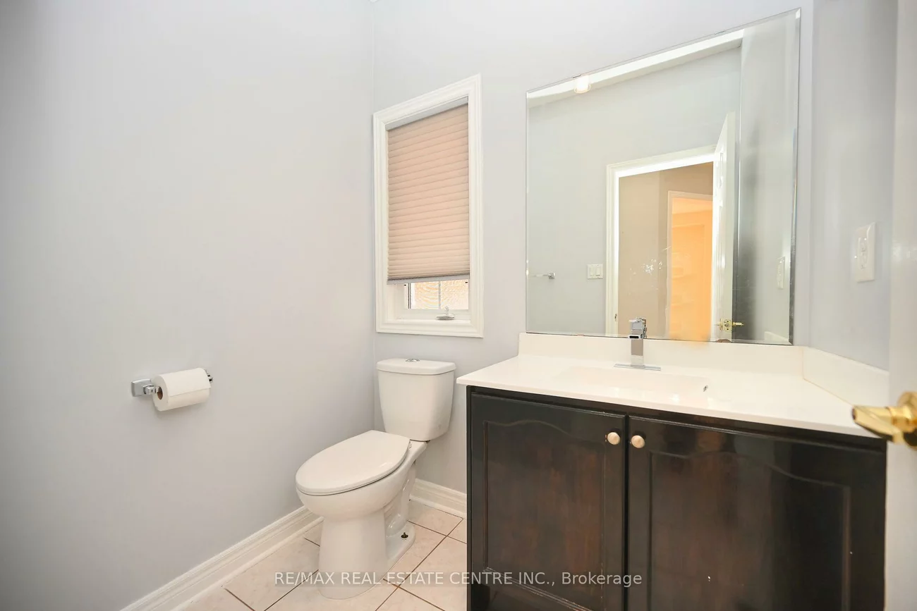 514, Navigator, Meadowvale Village, Mississauga