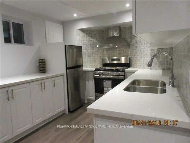 3281, Loyalist, Erin Mills, Mississauga