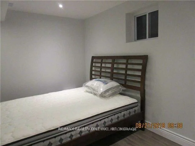 3281, Loyalist, Erin Mills, Mississauga