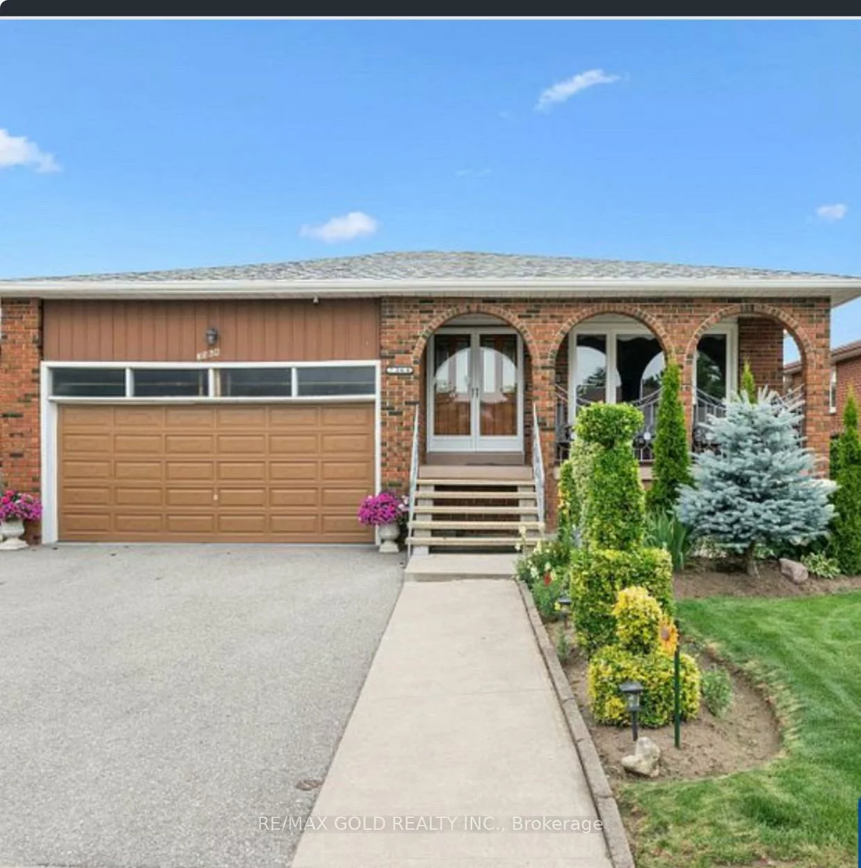 7364, Finery, Malton, Mississauga