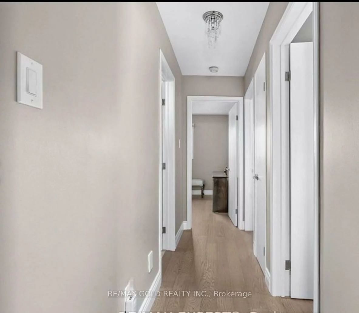 7364, Finery, Malton, Mississauga