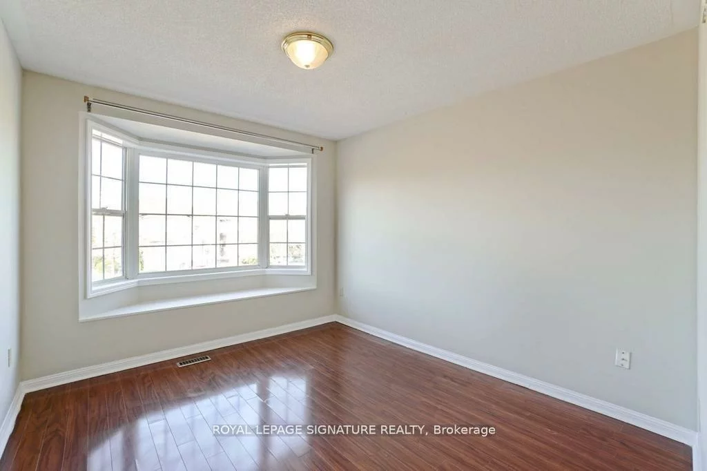 1350, Weir, East Credit, Mississauga