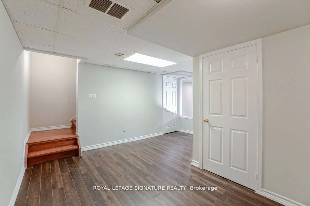 1350, Weir, East Credit, Mississauga