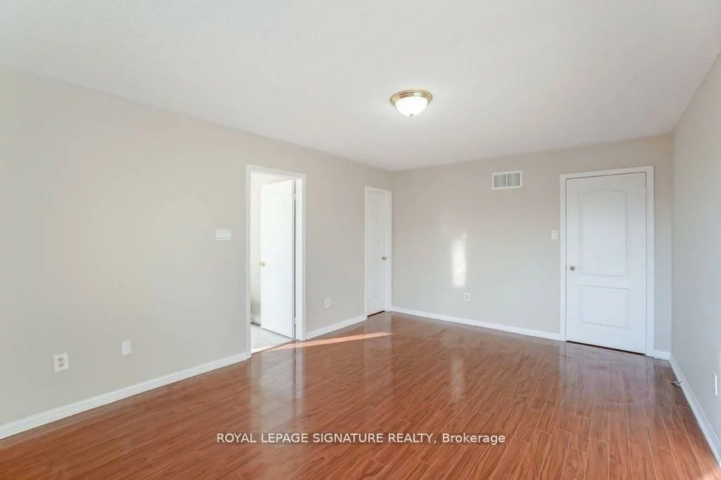 1350, Weir, East Credit, Mississauga