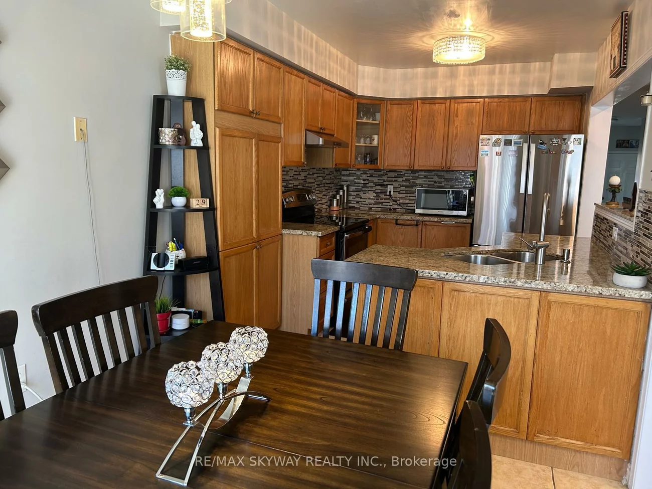 6059, Coxswain, East Credit, Mississauga