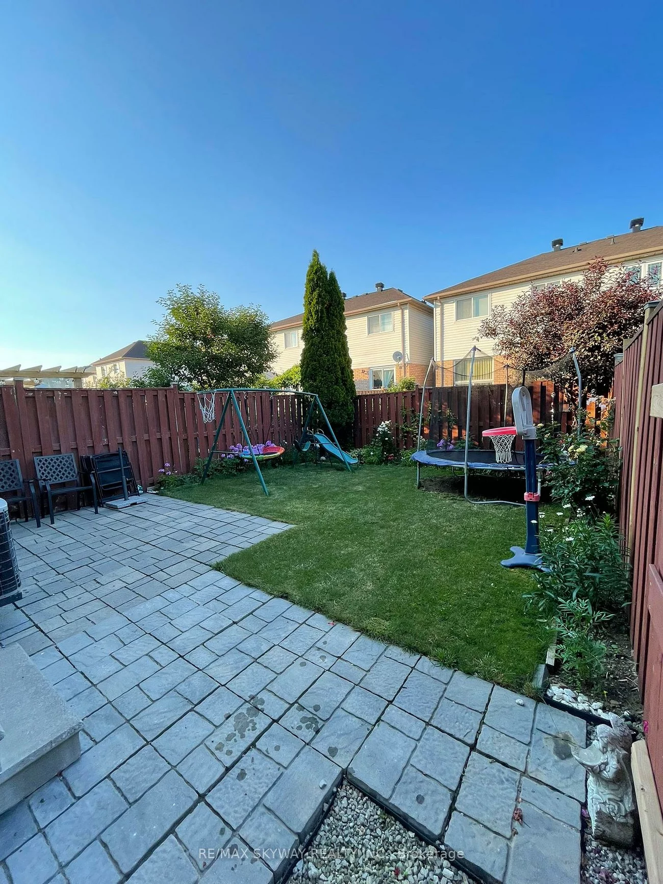 6059, Coxswain, East Credit, Mississauga