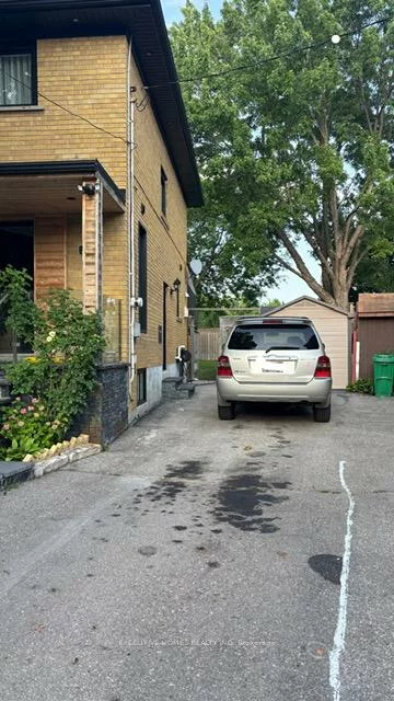 1341, Freeport, Erindale, Mississauga