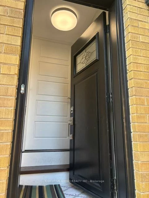 1341, Freeport, Erindale, Mississauga
