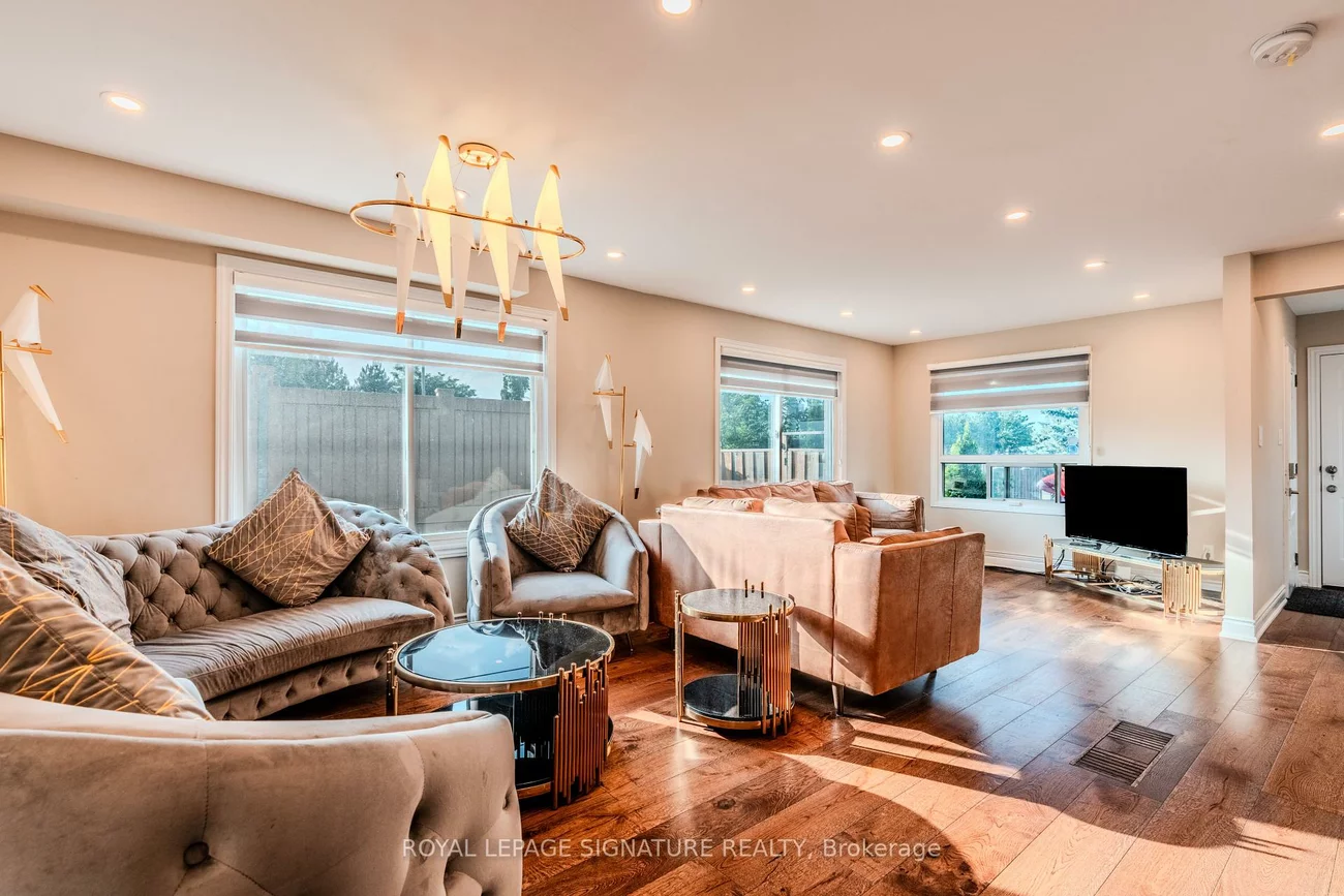 4662, Founders, Hurontario, Mississauga