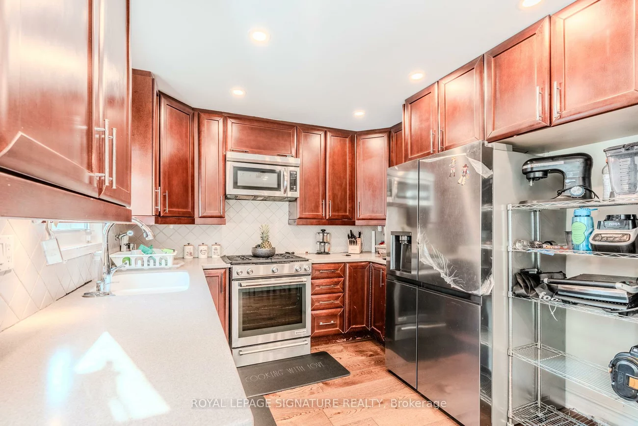 4662, Founders, Hurontario, Mississauga