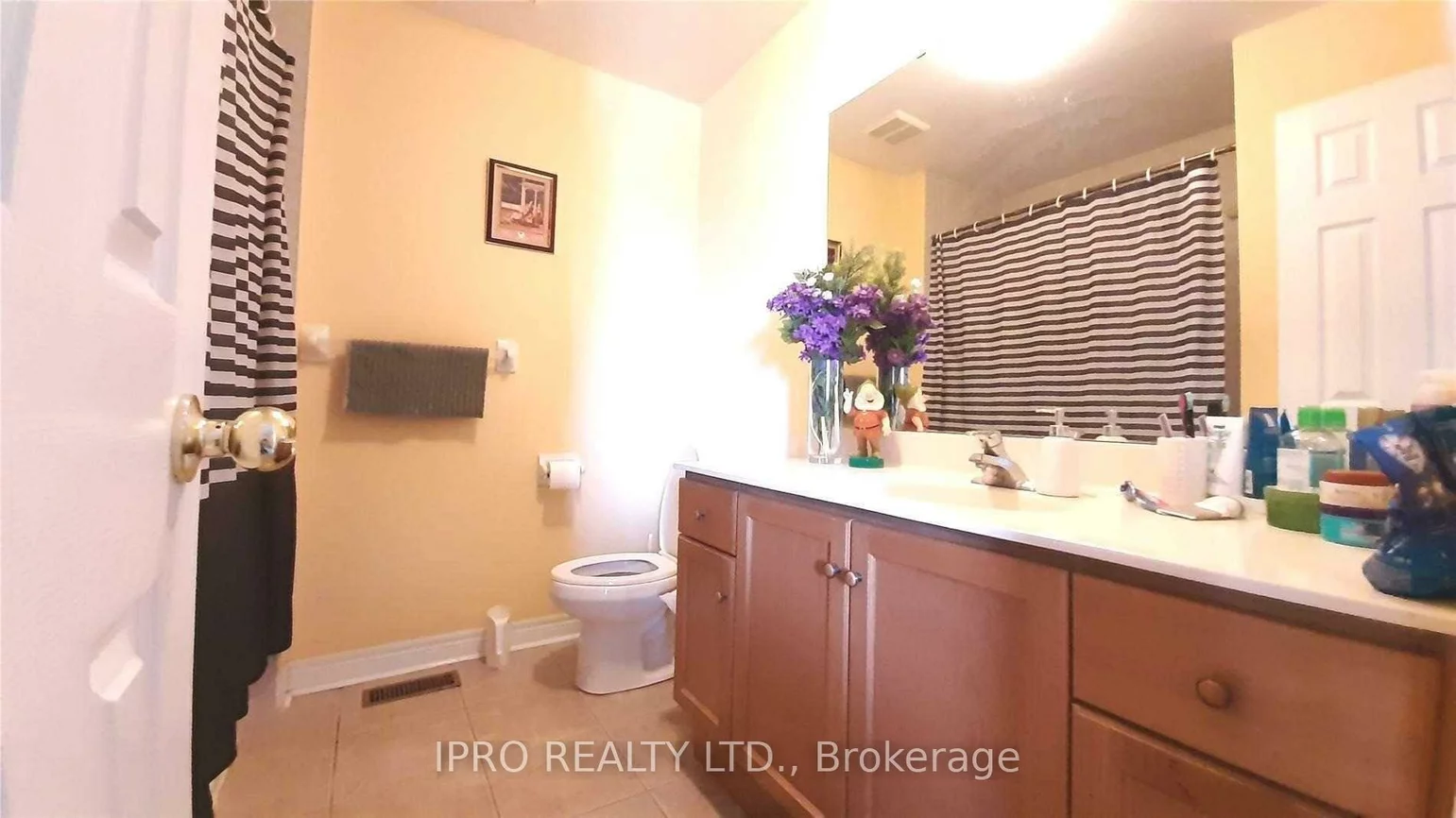 52, Andrika, Hurontario, Mississauga