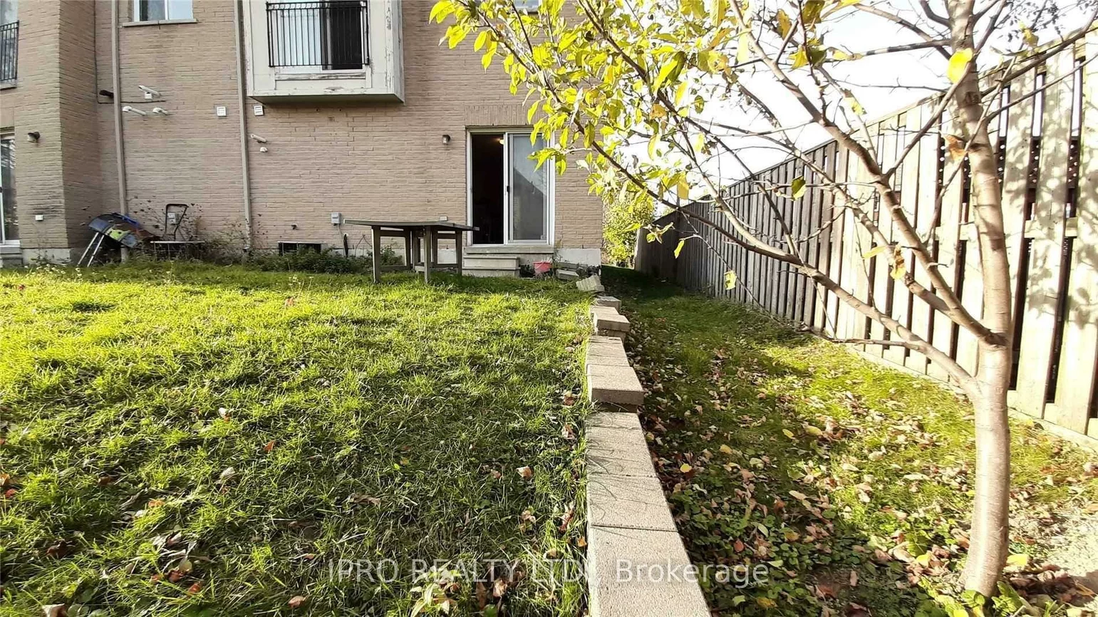 52, Andrika, Hurontario, Mississauga