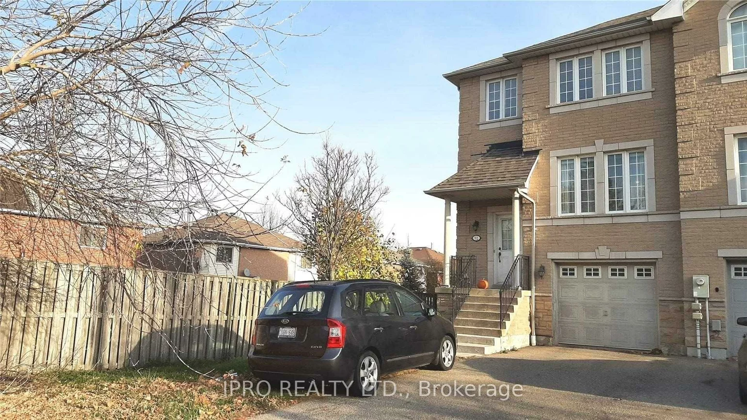 52, Andrika, Hurontario, Mississauga