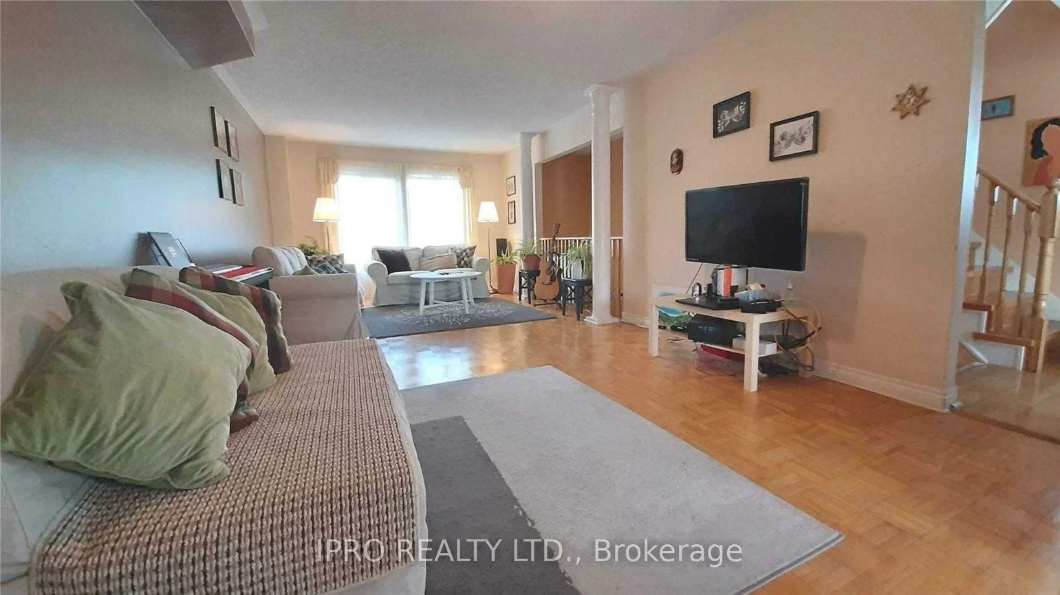 52, Andrika, Hurontario, Mississauga