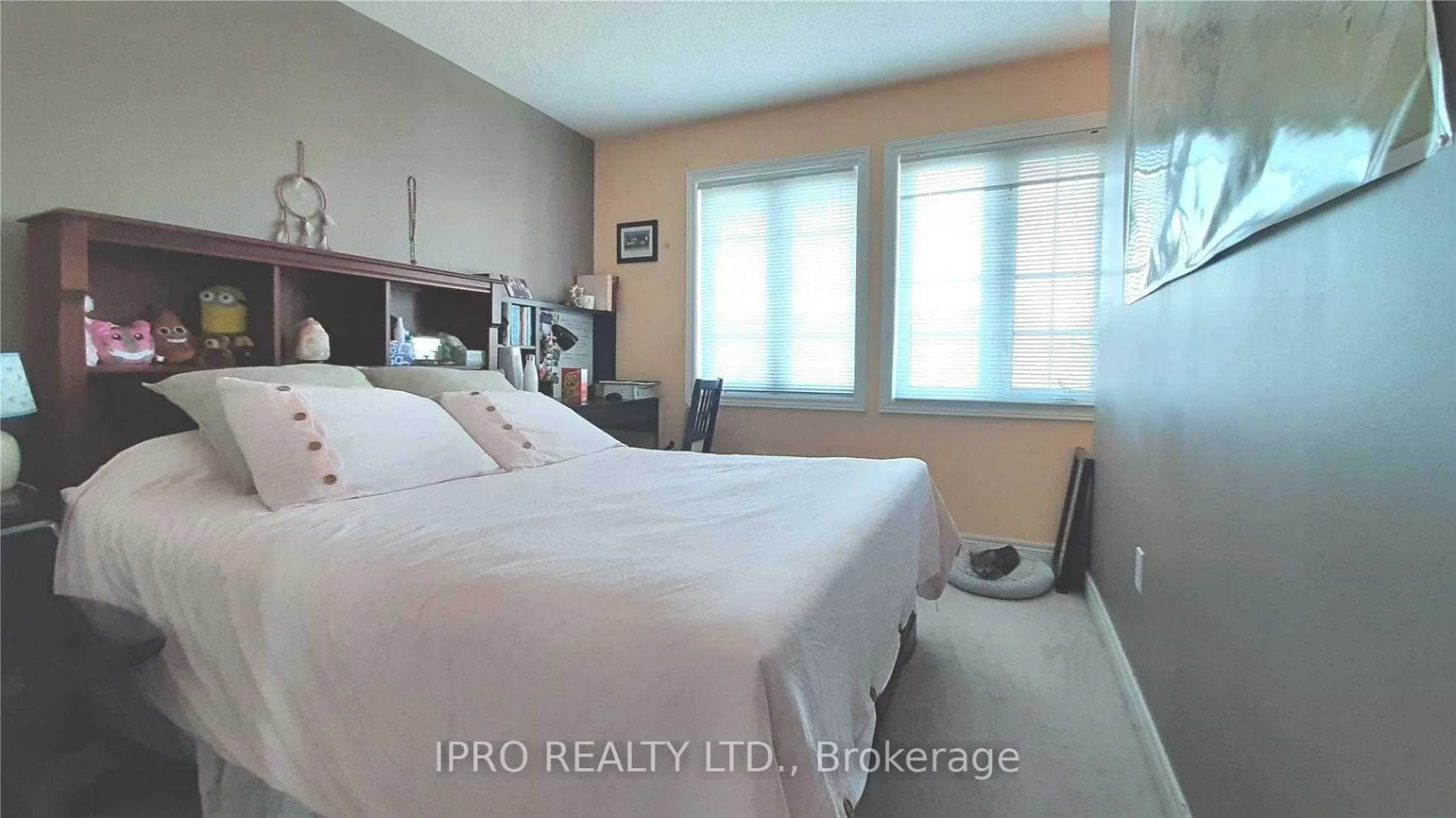 52, Andrika, Hurontario, Mississauga