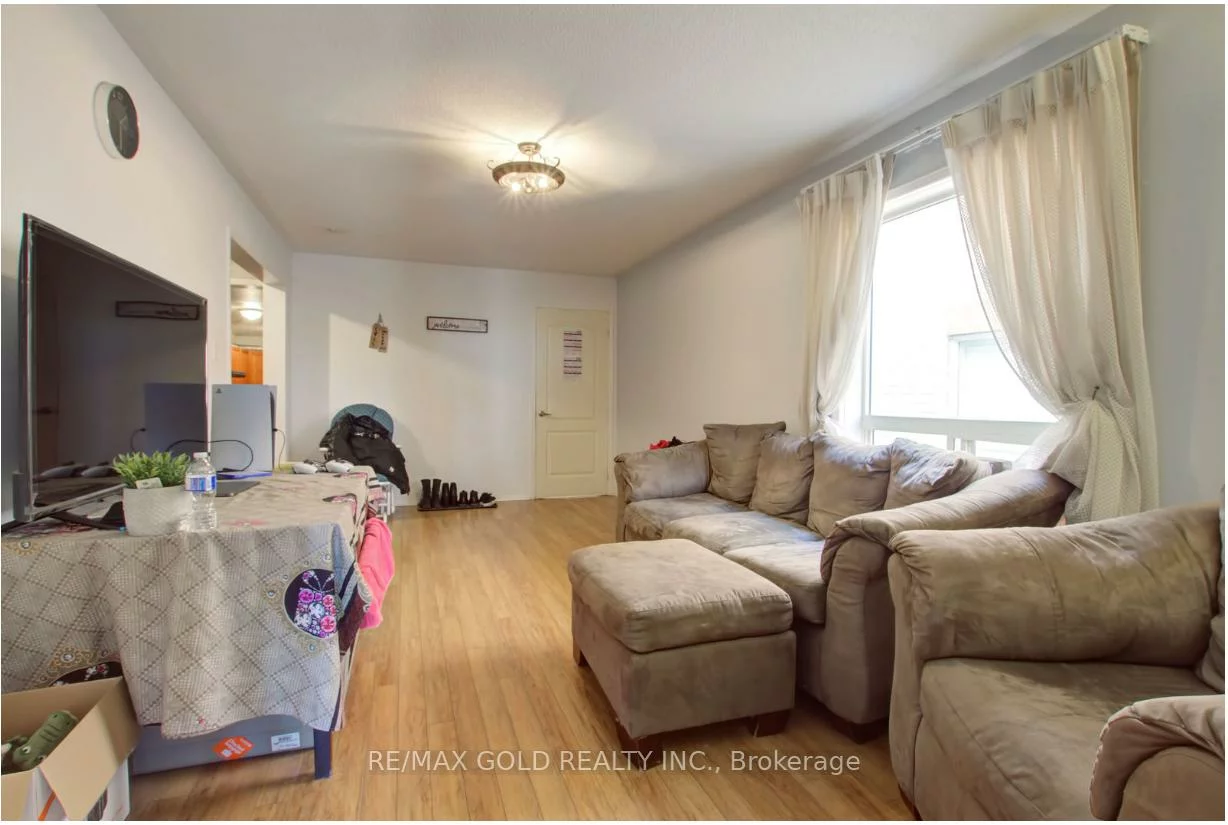 505, Rossellini, Meadowvale Village, Mississauga