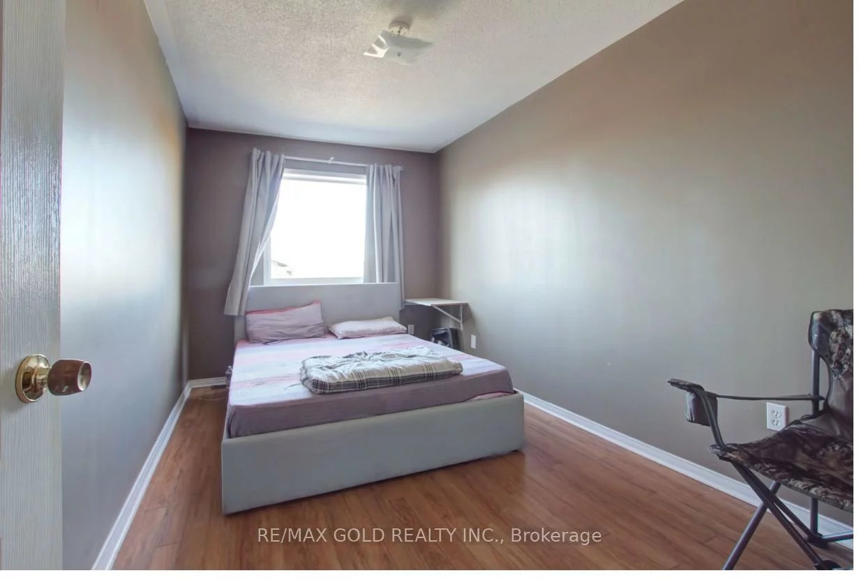 505, Rossellini, Meadowvale Village, Mississauga