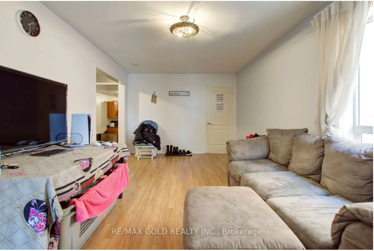 505, Rossellini, Meadowvale Village, Mississauga