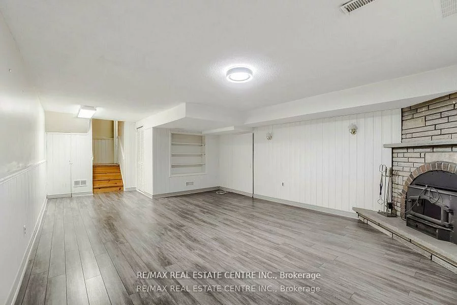 3385, Ellengale, Erindale, Mississauga