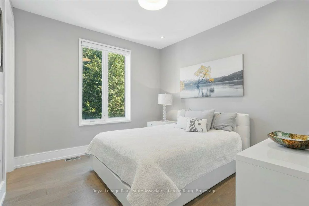 16, Maple, Port Credit, Mississauga