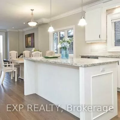 1033, Shaw, Lakeview, Mississauga