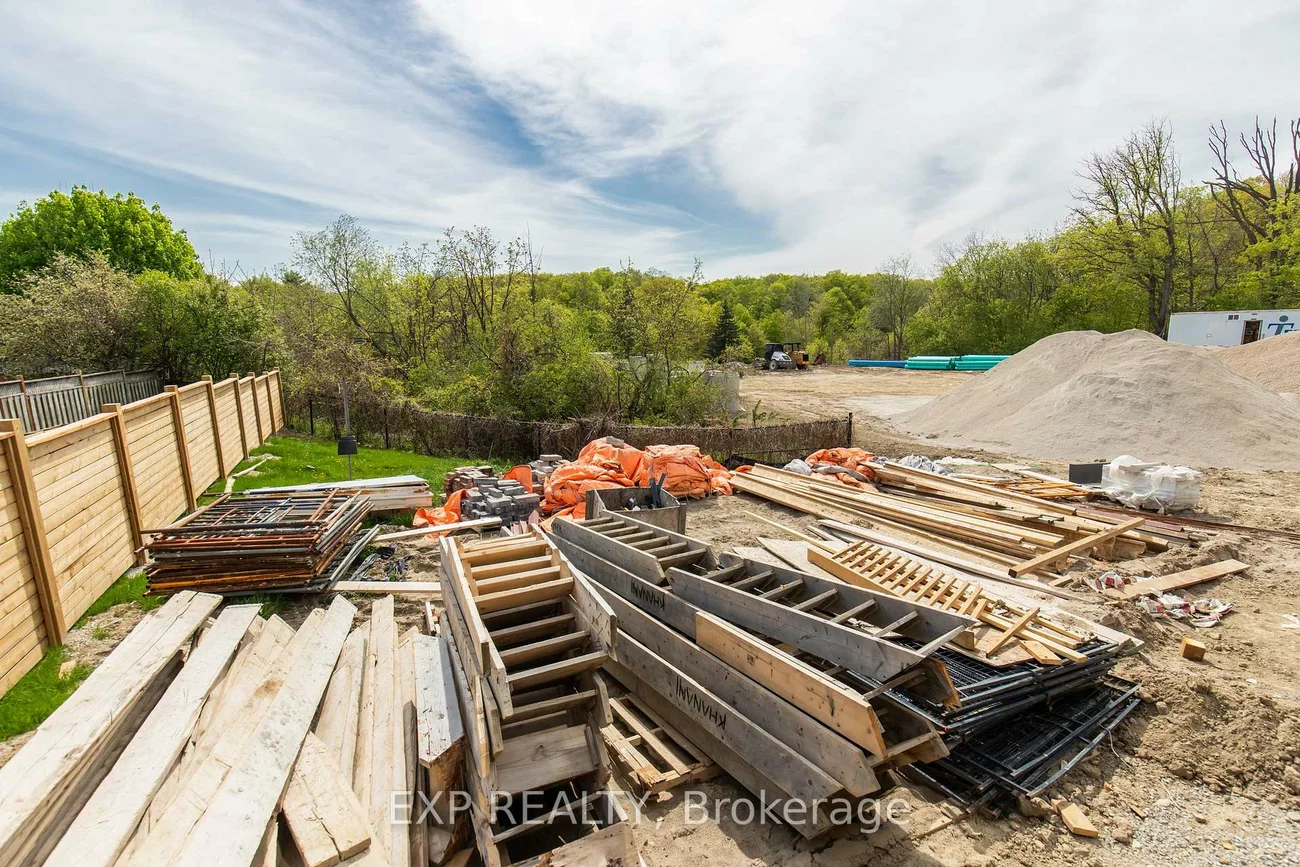 6612, Harmony, Meadowvale Village, Mississauga