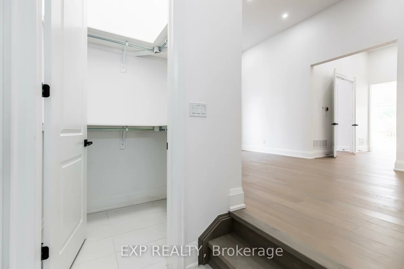 6612, Harmony, Meadowvale Village, Mississauga