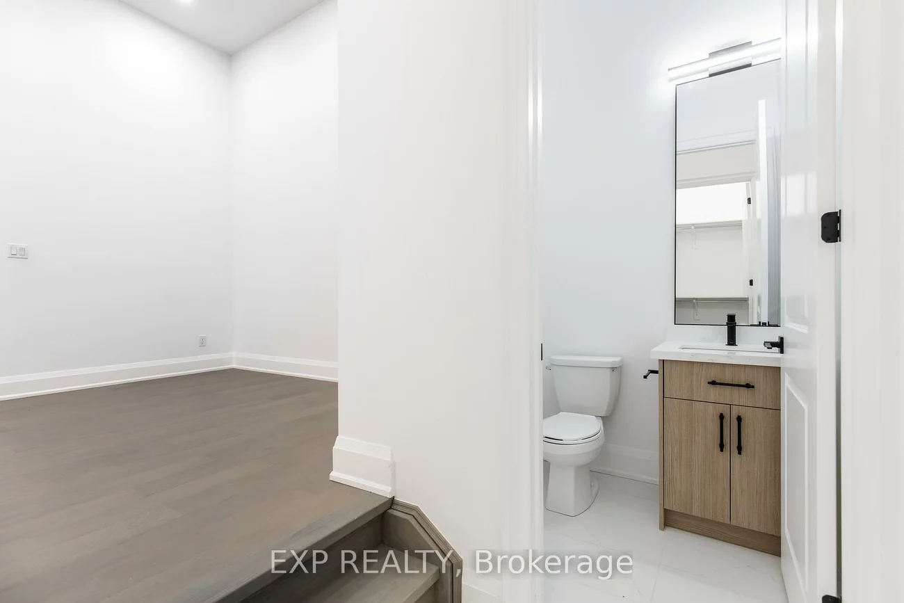 6612, Harmony, Meadowvale Village, Mississauga