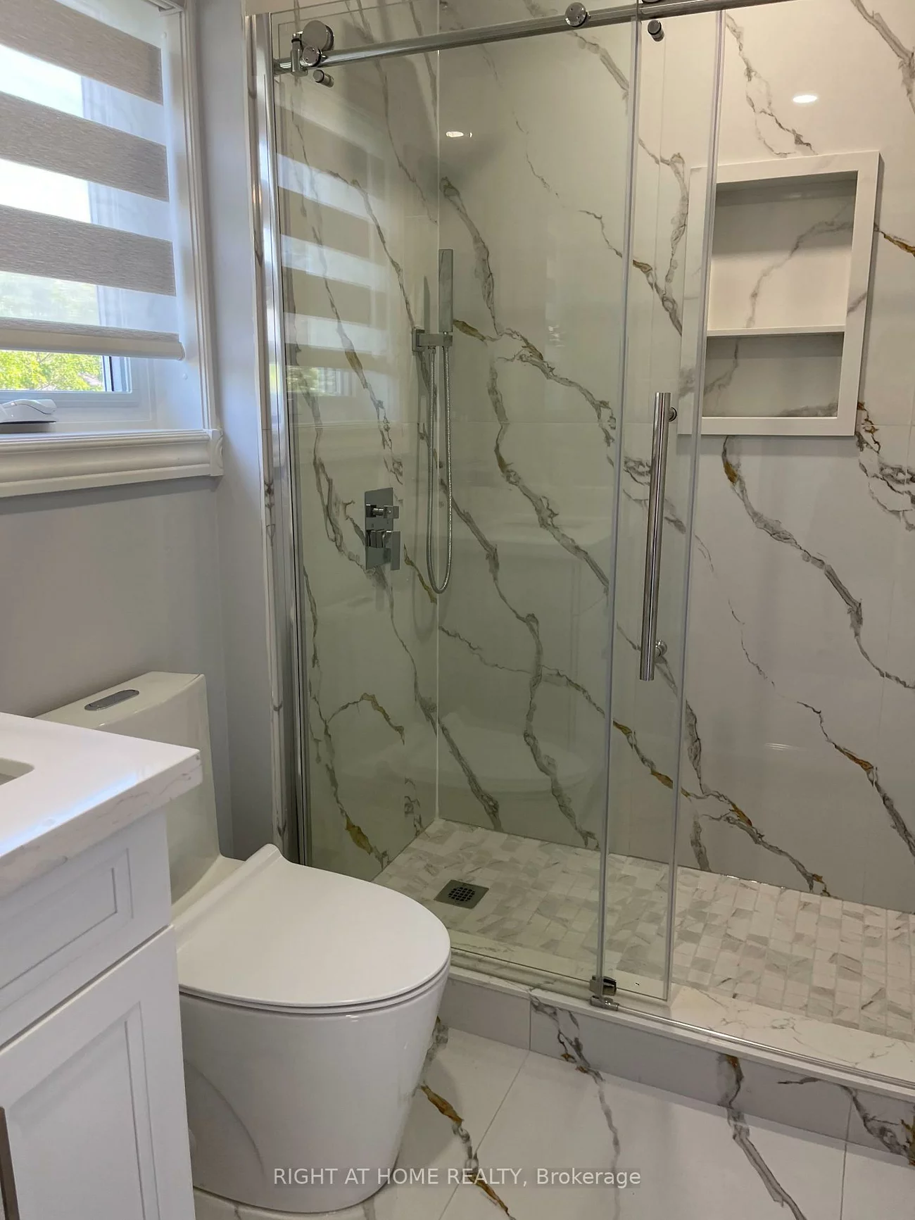 5413, Coldspring, Central Erin Mills, Mississauga