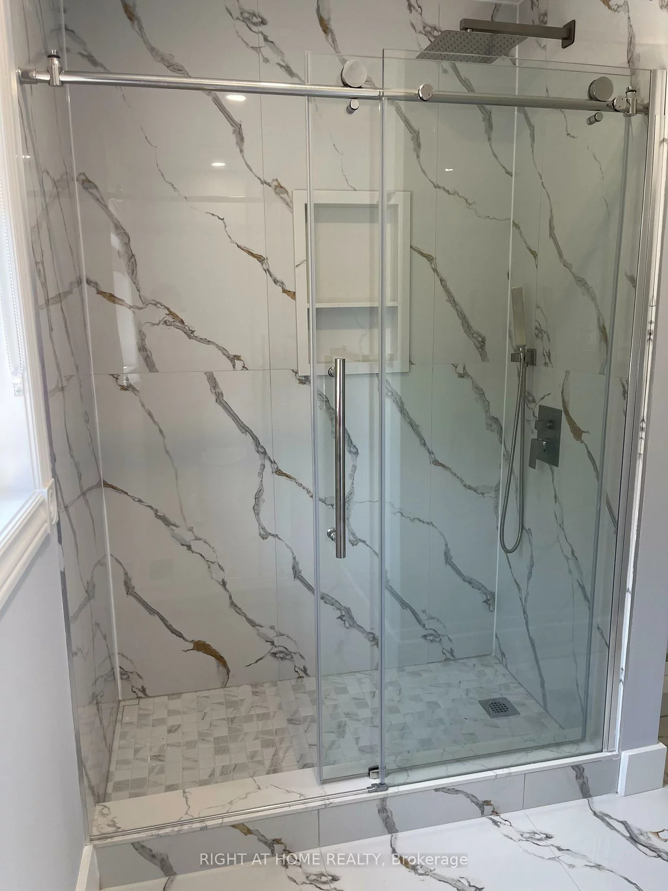 5413, Coldspring, Central Erin Mills, Mississauga