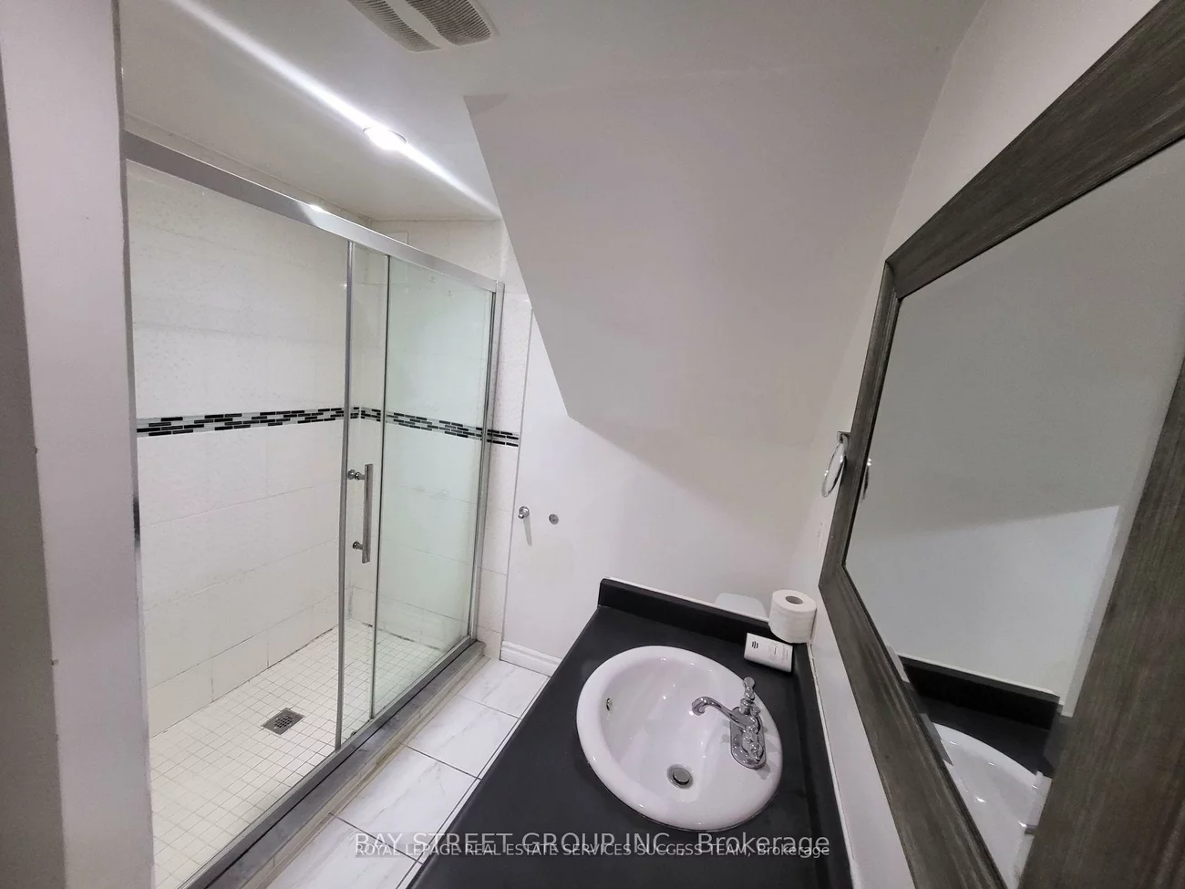 4039, Perivale, Creditview, Mississauga