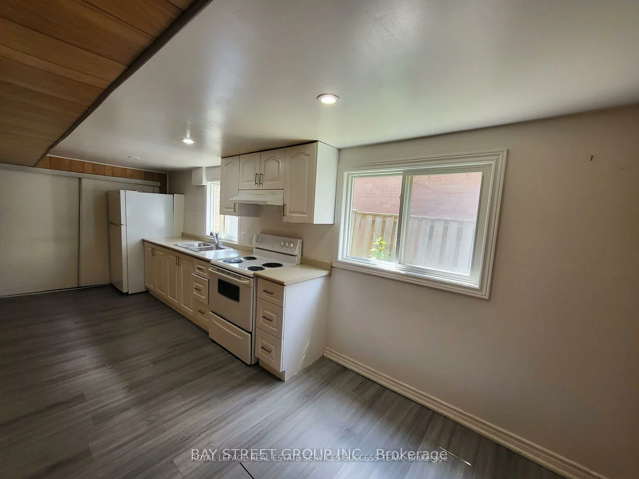 4039, Perivale, Creditview, Mississauga