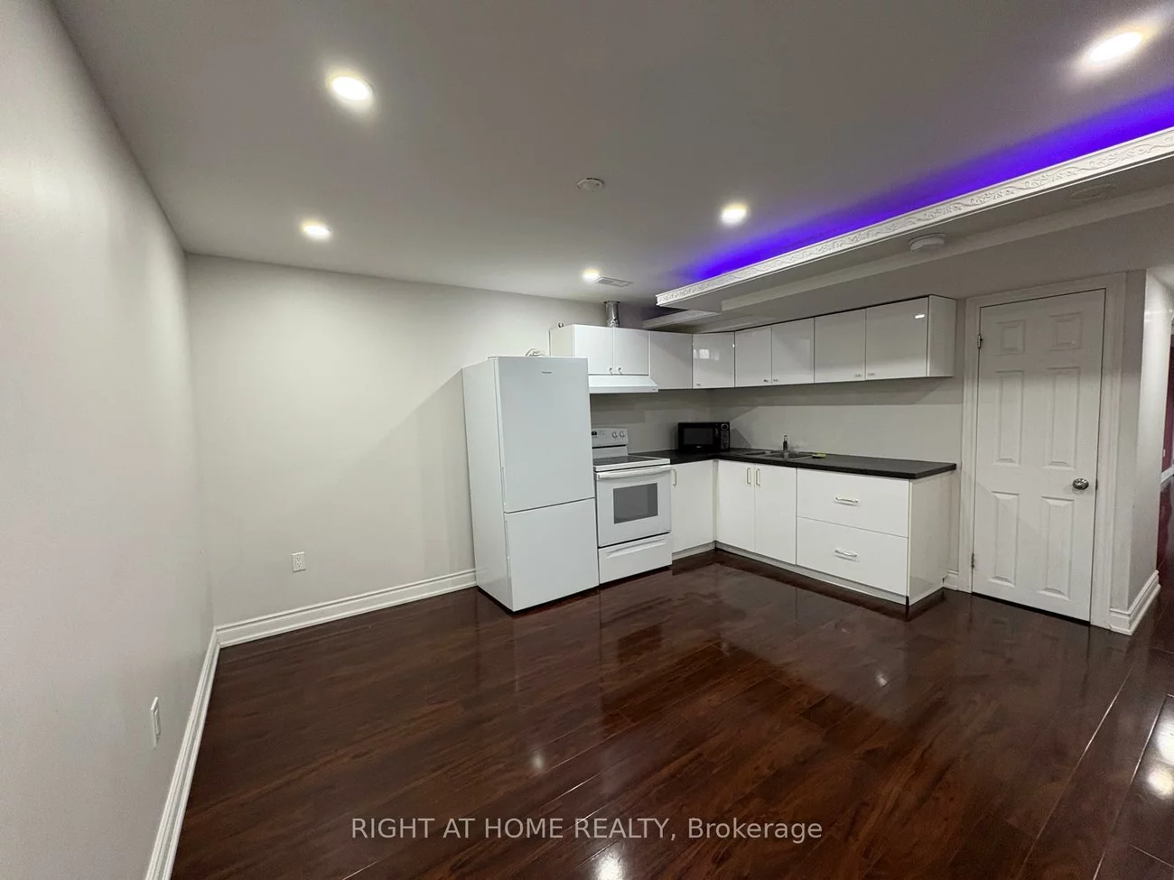 3050, Doyle, Churchill Meadows, Mississauga