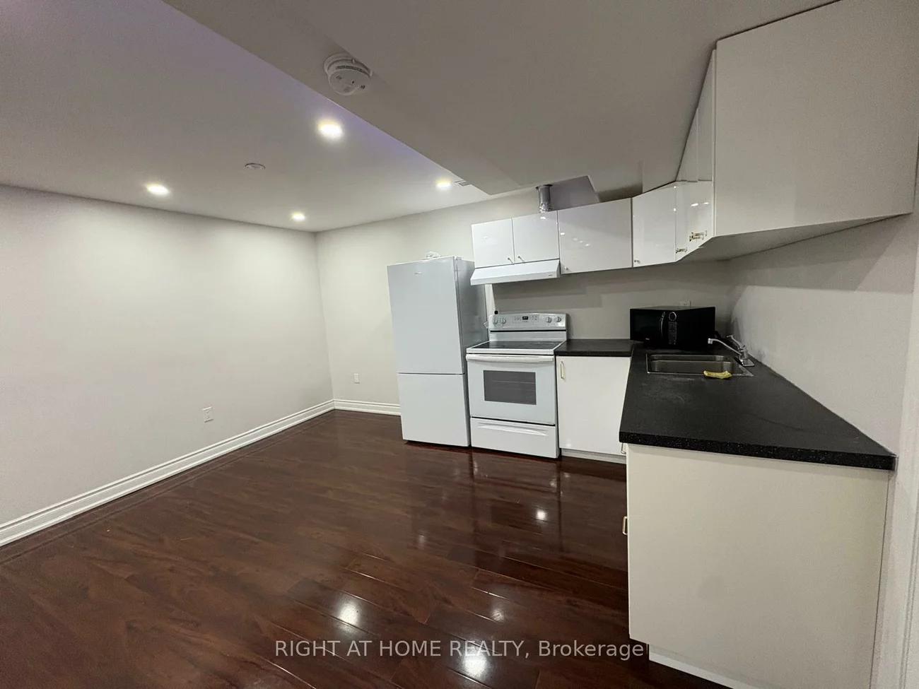 3050, Doyle, Churchill Meadows, Mississauga