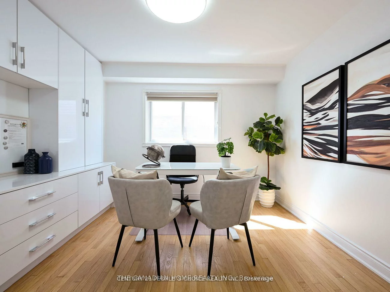 6008, Grossbeak, Lisgar, Mississauga