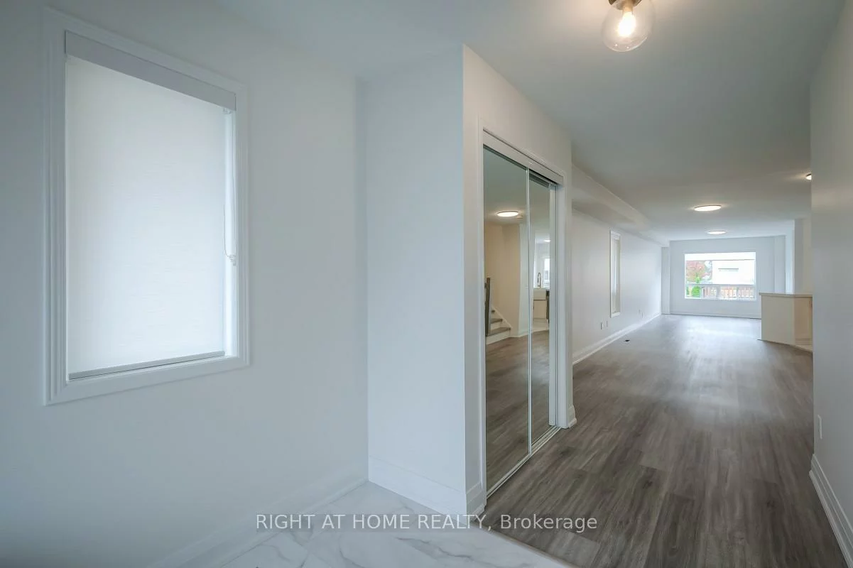 7401, Village, Meadowvale Village, Mississauga