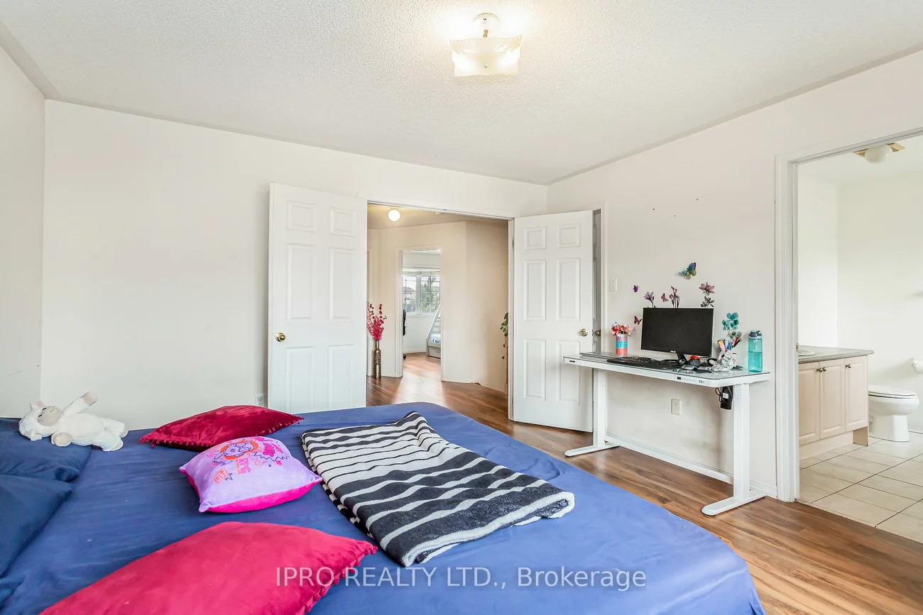 974, Delgado, East Credit, Mississauga