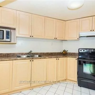 4469, Idlewilde, Central Erin Mills, Mississauga