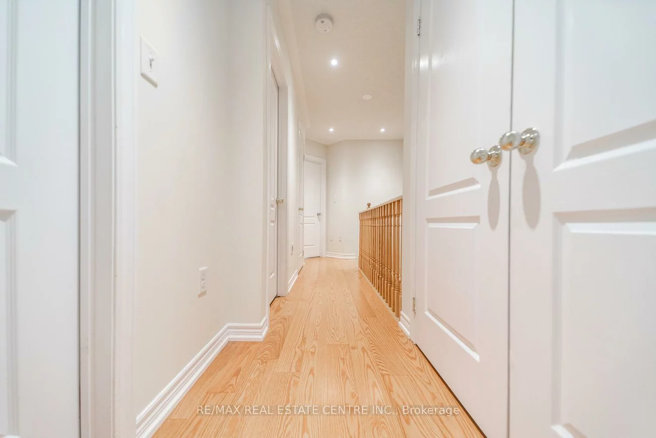 1449, Granrock, East Credit, Mississauga