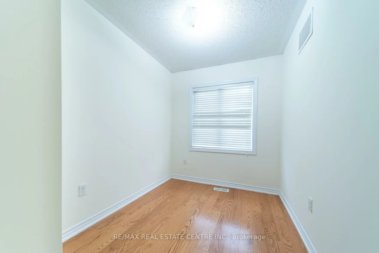 1449, Granrock, East Credit, Mississauga